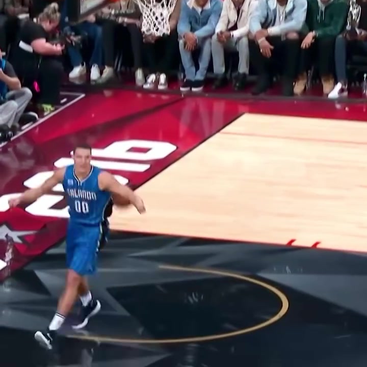 ?拉文VS戈登世纪大战！是否是你心目中最好的一届扣篮大赛？