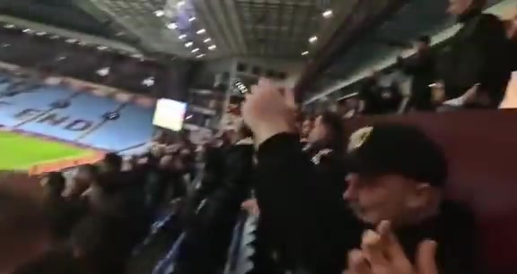 维拉U18击败曼联U18晋级青年足总杯决赛，拉什福德现场观战